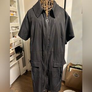 Women’s  Black Short Sleeve dress